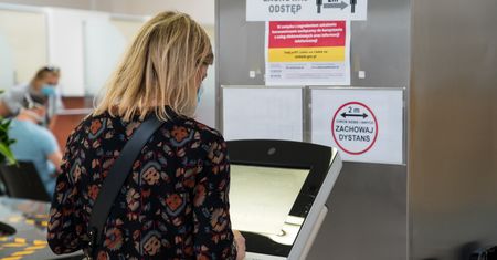 Liczba wakatów rośnie. Pracodawcy nie mogą znaleźć osób z odpowiednimi kwalifikacjami
