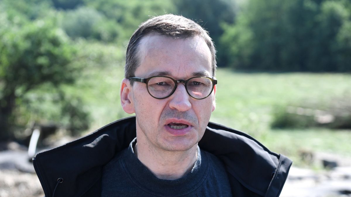 Mateusz Morawiecki ofiarą podtopień