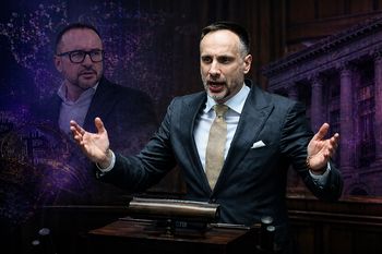 Kulisy odejścia Janusza Kowalskiego z PiS. W tle Zondacrypto i "zagłuszarki"