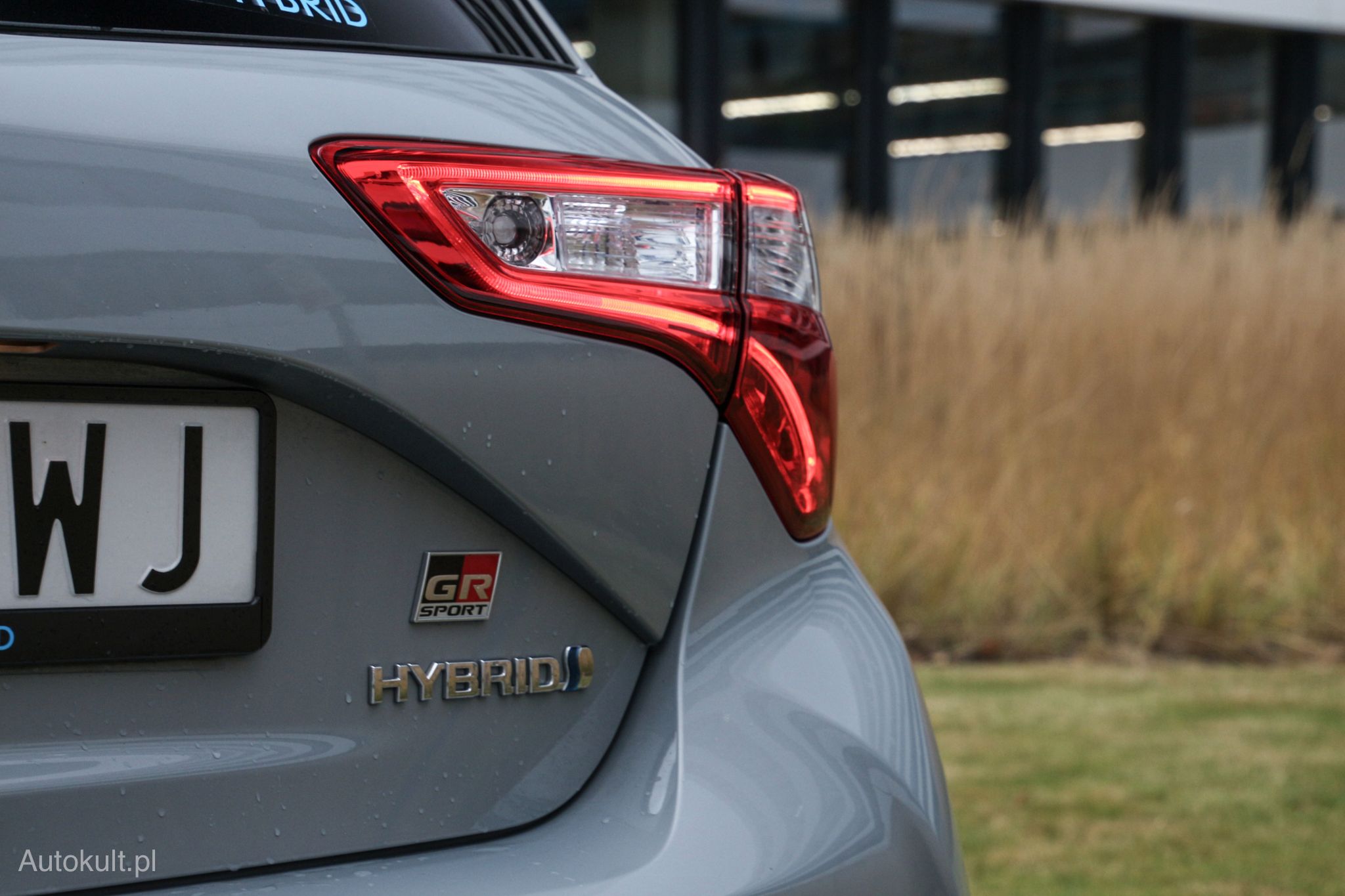 Po raz pierwszy w historii świata słowa "hybrid" i "sport" pojawiły się w jednym miejscu
