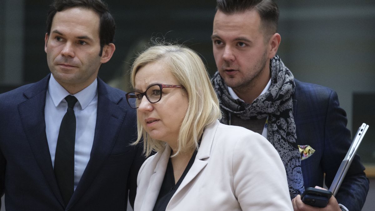 BRUSSELS, BELGIUM - DECEMBER 17:  Polish Minister of Climate and Environment Paulina Hennig-Kloska attends an Environment Ministers Council, in the Europa building, the EU Council headquarter on December 17, 2024 in Brussels, Belgium. EU environment ministers will be invited to reach a general approach for a regulation on preventing plastic pellet losses to reduce microplastic pollution. Ministers will also hold a policy debate on the proposed regulation on circularity requirements for vehicle design and on the management of end-of-life vehicles. The regulation aims to enhance sustainability and circularity in the automotive sector.(Photo by Thierry Monasse/Getty Images)