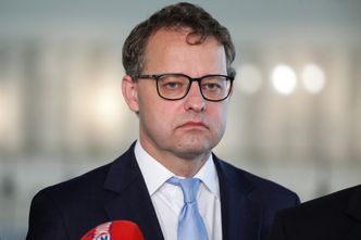 Wiemy, ile kosztowały opinie w sprawie Marcina Romanowskiego