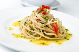 Aglio olio – kalorie, właściwości odżywcze i przepis