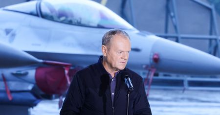 "Dodatkowe wsparcie". Tusk o współpracy Francji i Wlk. Brytanii