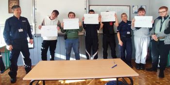 Legnica: Rozmawiali o tym, że za każdy czyn trzeba wziąć odpowiedzialność.