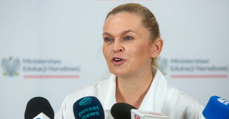 Szykują duże zmiany w szkołach. Nowacka: "Awantura murowana"