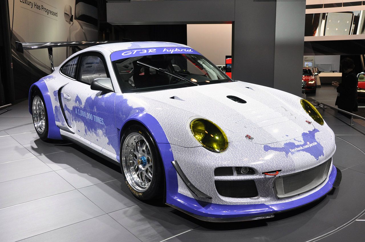 Porsche 911 GT3R Hybrid Facebook Car (fot. c-car.net)