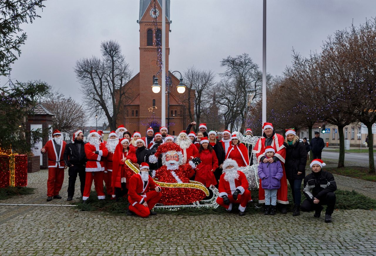 Moto Mikołaje w Budzyniu – świąteczna parada pełna radości
