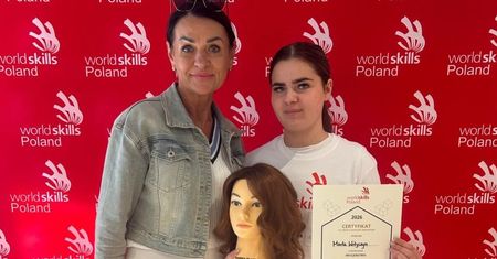 Fryzjerski talent z Ostródy zachwycił jury. Marta Wityczyn z awansem do finału