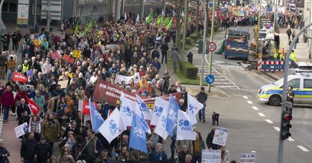 Niemiecki biznes protestuje przeciwko skrajnej prawicy. Potrzebują migrantów