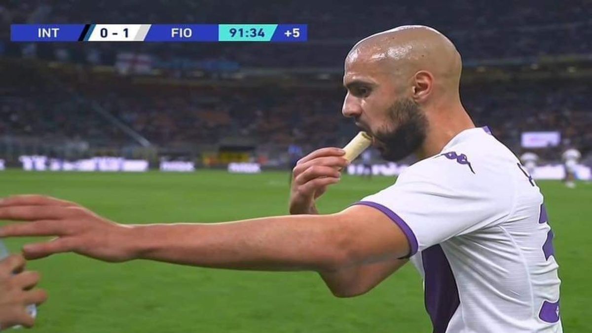 Sofyan Amrabat w czasie doliczonym do meczu z Interem