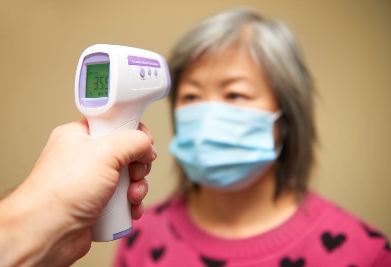 Amerykańscy naukowcy: bezdotykowe termometry nie pomagają w walce z koronawirusem. W Europie mówiono o tym wcześniej