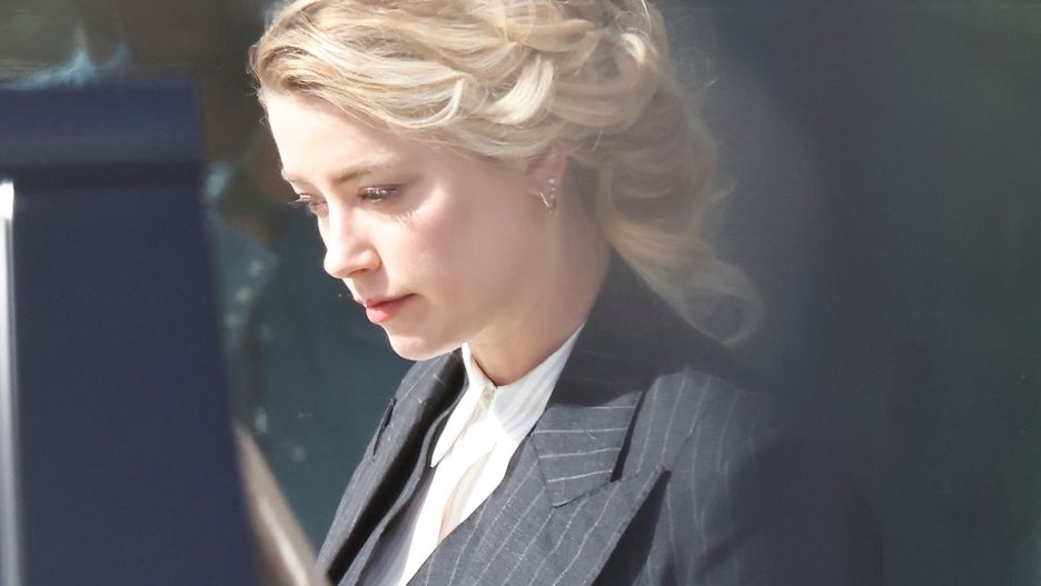 Amber Heard została pozwana przez byłego męża, Johnny'ego Deppa, o zniesławienie