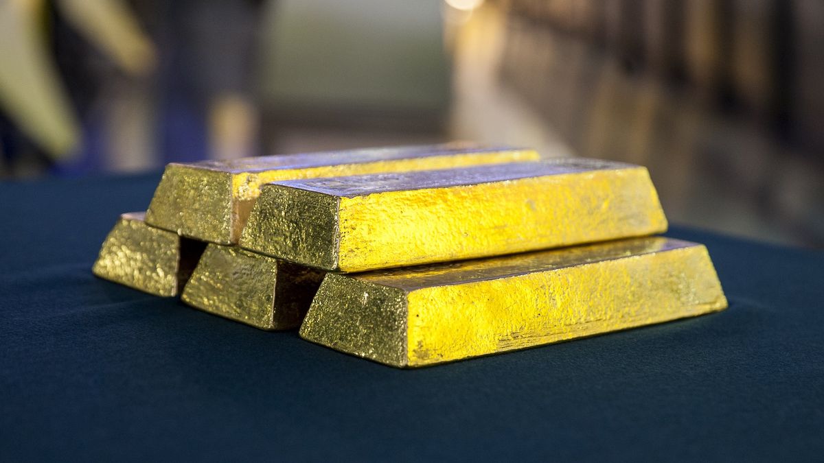 NBP dokupił złoto w kwietniu. Osiągało wtedy rekordowe kursy