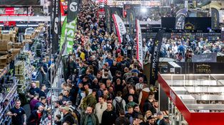 Poznań: Tłumy na Rybomanii na MTP. To nie są zwykłe targi. To wędkarskie oblężenie Poznania!