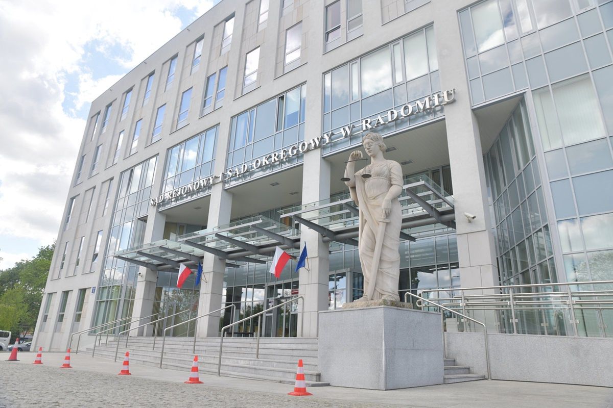 Mówił o bombardowaniu Niemiec. Ruszył proces radnego z Radomia