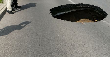 Zapadlisko na nowej obwodnicy. To już drugie