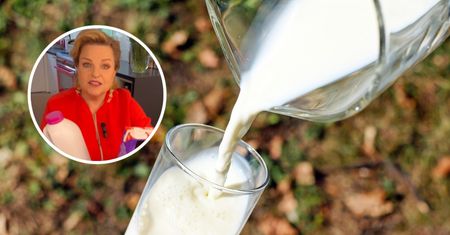 Mleko bez laktozy jest słodsze od zwykłego. Katarzyna Bosacka wyjaśnia, dlaczego