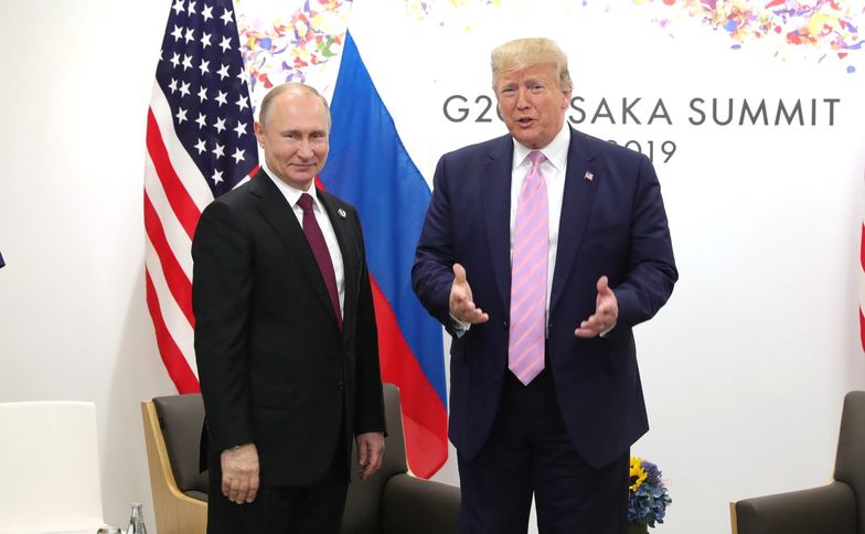 Trump rozmawiał z Putinem. Jest częściowe zawieszenie broni. Co wiadomo?