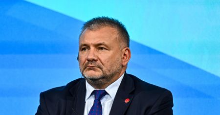 Sąd Najwyższy uchylił zarządzenie Żurka. Piebiak nie będzie odsunięty