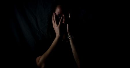 Przed snem zajrzała pod łóżko. Zobaczyła 17 małych i ich matkę