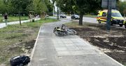 Warszawa. Zderzenie rowerzystów na nowej drodze dla rowerów. Jedna osoba ranna