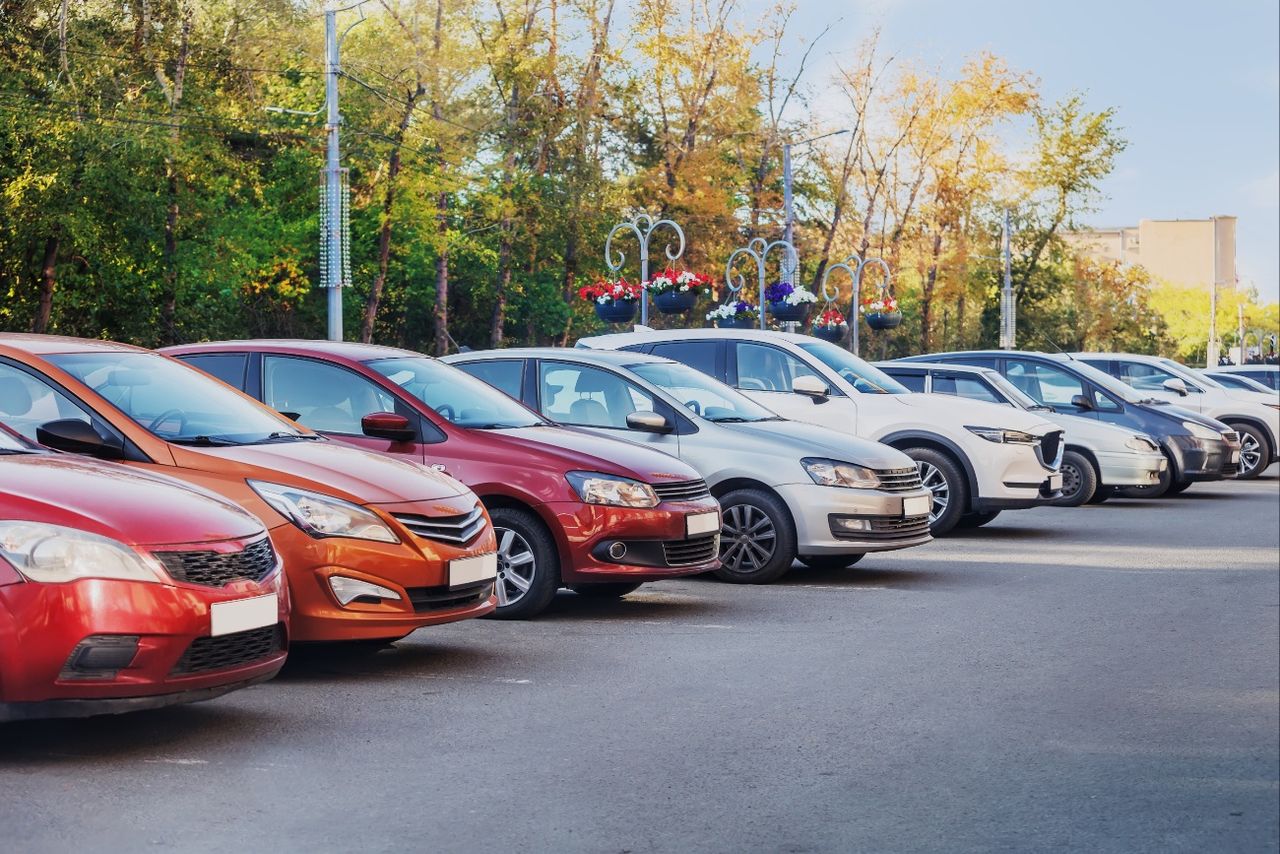 Leasing auta używanego. Kiedy to naprawdę ma sens?