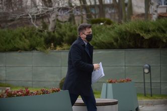 Szczepionka na koronawirusa. Dworczyk: uruchomienie programu szczepień możliwe jeszcze w tym roku