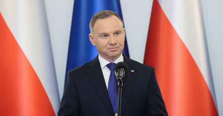 Nieoficjalnie: prezydent gotowy ponownie ułaskawić Kamińskiego i Wąsika