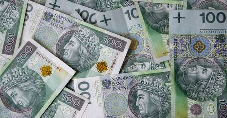 Program "Dobry Start" rusza 1 lipca. Dodatek przysługuje na każde uczące się w szkole dziecko