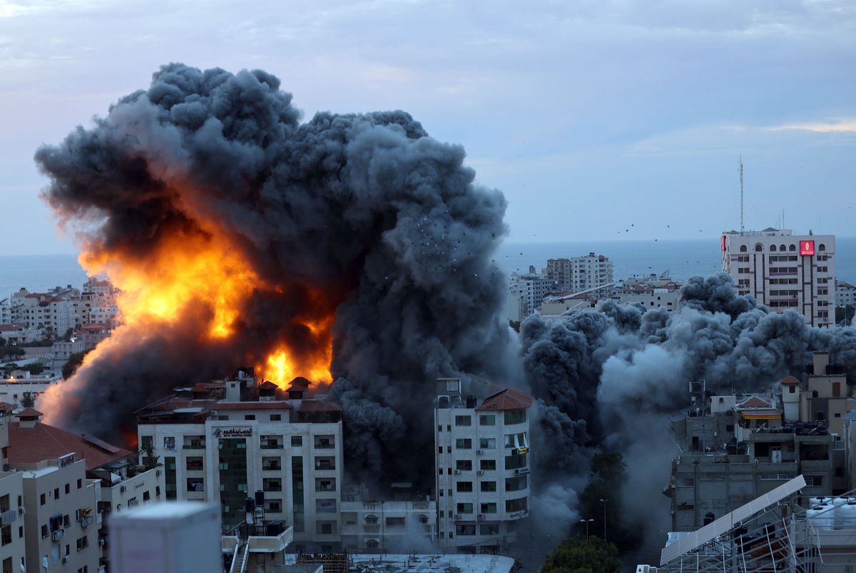Hamas atakuje Izrael. Izrael odpowiada ogniem. Estonia wskazuje na interesy Rosji