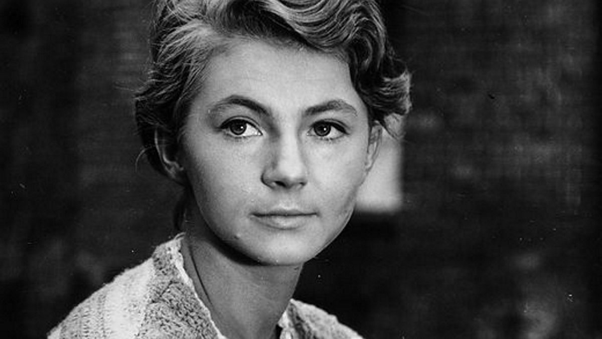 Ilona Kuśmierska jako Jadźka w "Samych Swoich"