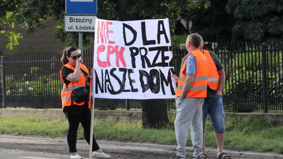 Protest mieszkańców przeciwko budowie Centralnego Portu Komunikacyjnego