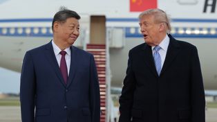 Xi Jinping przy jednym stole z Muskiem i Bezosem. Zaprosił Trump