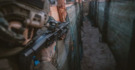Terytorialsi z regionu na realistycznym szkoleniu strzeleckim. Działania w warunkach bojowych