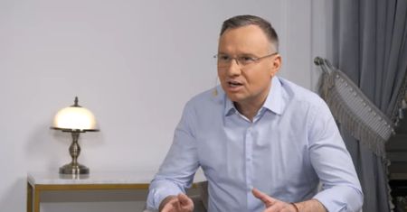 "Zadajecie mnóstwo pytań". Andrzej Duda aż się zirytował