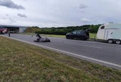 Koń złamał nogi na autostradzie. Wstrzymano ruch