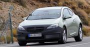 Opel pracuje nad liftingiem Astry GTC
