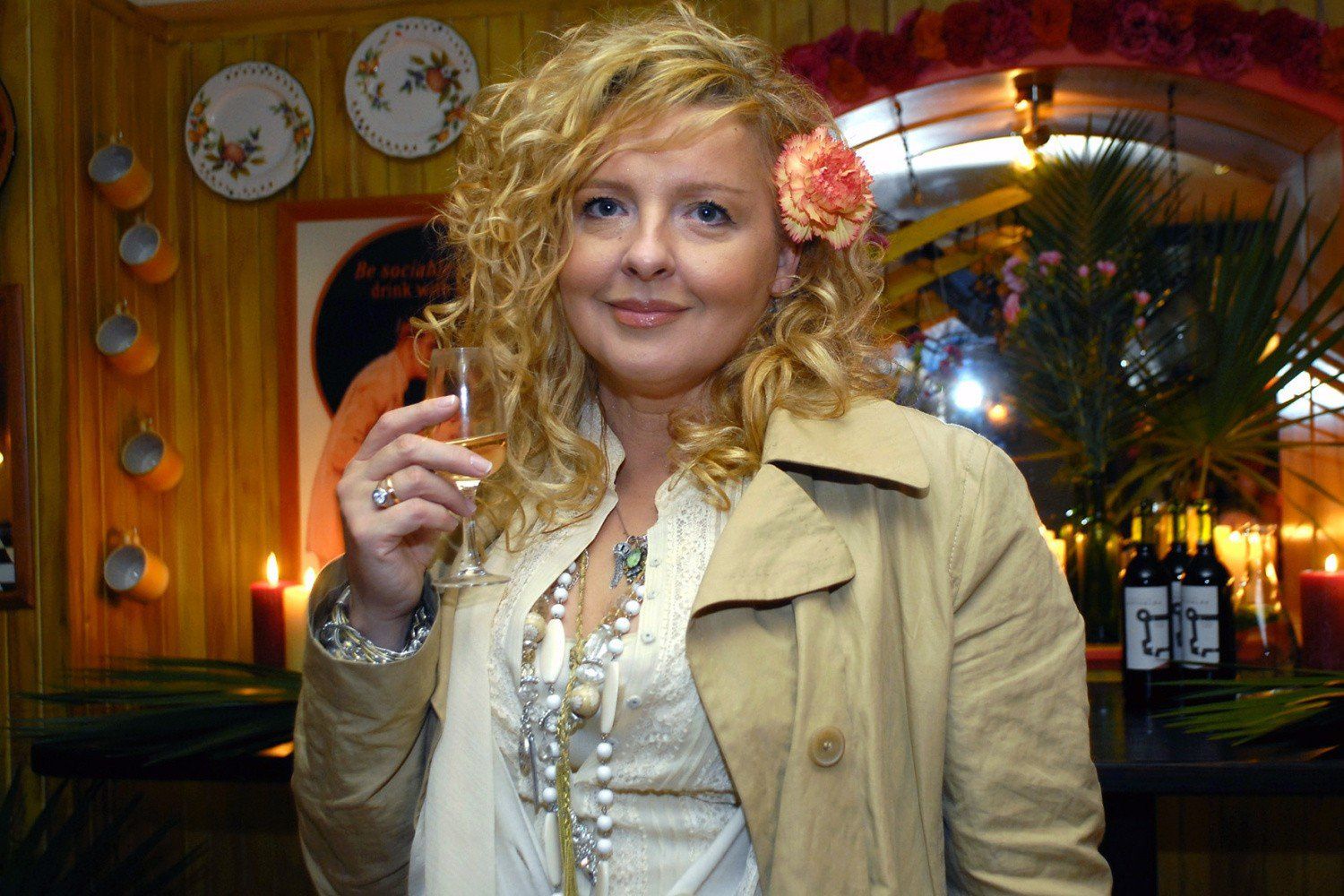 2007 rok.W 1991 roku doszło do podziału rodzinnej firmy. Od tego czasu pani Magda wraz z bratem Piotrem prowadzą restaurację „U Fukiera” na Rynku Starego Miasta w Warszawie.Więcej zdjęć i informacji ►►►