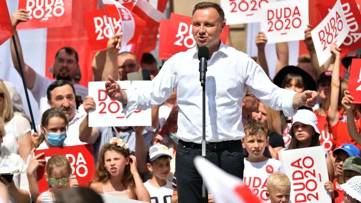 Najnowszy sondaż wskazuje na porażkę Andrzeja Dudy