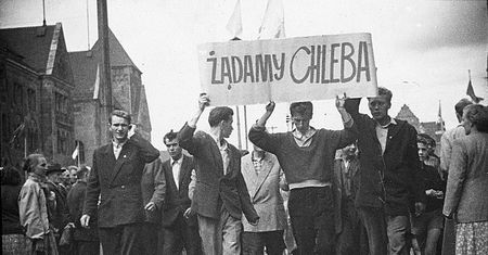 Ważne daty czasów PRL-u. Co pamiętasz z historii tego okresu?