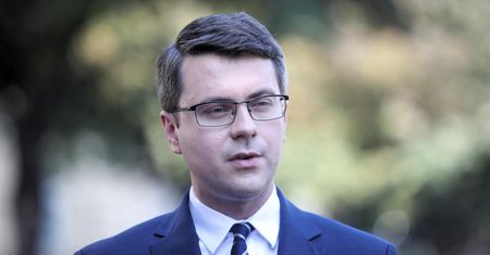 Koronawirus. Łukasz Szumowski w szpitalu. Mueller o dwóch możliwościach