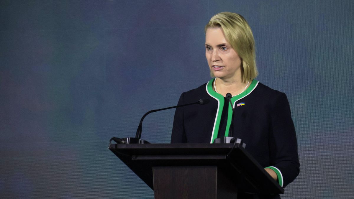 Demine Ukraine Forum 2.0 in Kyiv
KYIV, UKRAINE - DECEMBER 2, 2024 - Ambassador Extraordinary and Plenipotentiary of the United States of America to Ukraine Bridget Brink delivers a speech during the opening of the Demine Ukraine Forum 2.0 in Kyiv, capital of Ukraine. 
Dostawca: PAP/UKRINFORM
Eugen Kotenko
Demine Ukraine Forum 2.0 in Kyiv