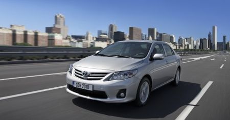 Europejska Corolla po drobnym lifcie