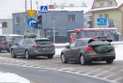 Choinka na dachu. Oto co mówi prawo