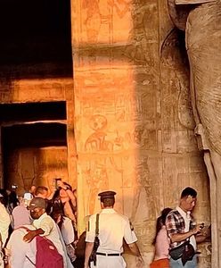 Cud słońca w Egipcie. Tysiące turystów nagrywało, co się dzieje