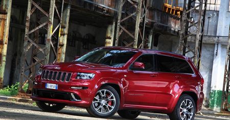 Jeep Grand Cherokee SRT - mocarna waga ciężka!
