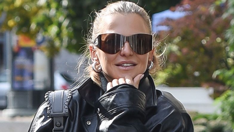 Anna Lewandowska w szortach i ramonesce