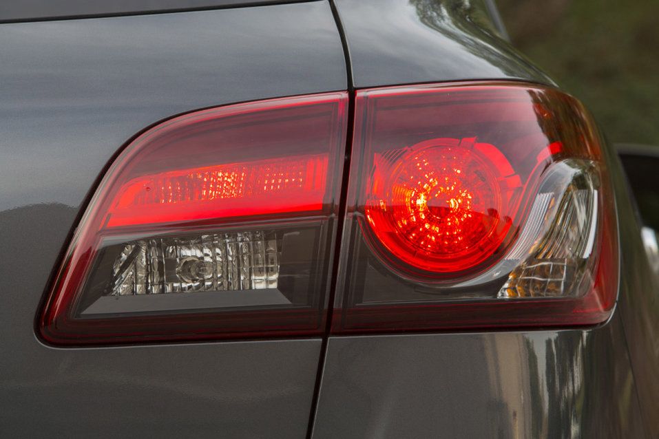 Odświeżona Mazda CX-9 na oficjalnych zdjęciach [galeria] 26