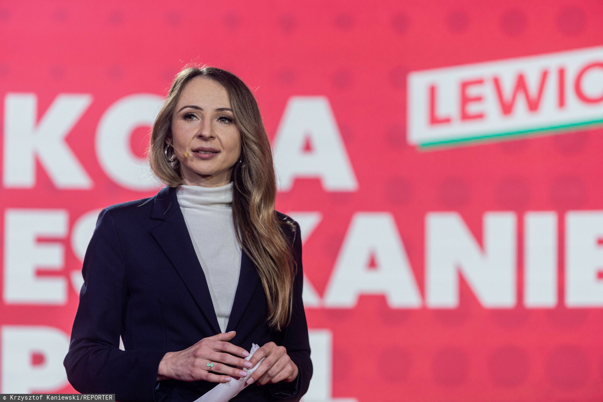 Minister pracy Agnieszka Dziemianowicz-Bąk chce, żeby podwyżki dla budżetówki były większe niż planuje Ministerstwo Finansów